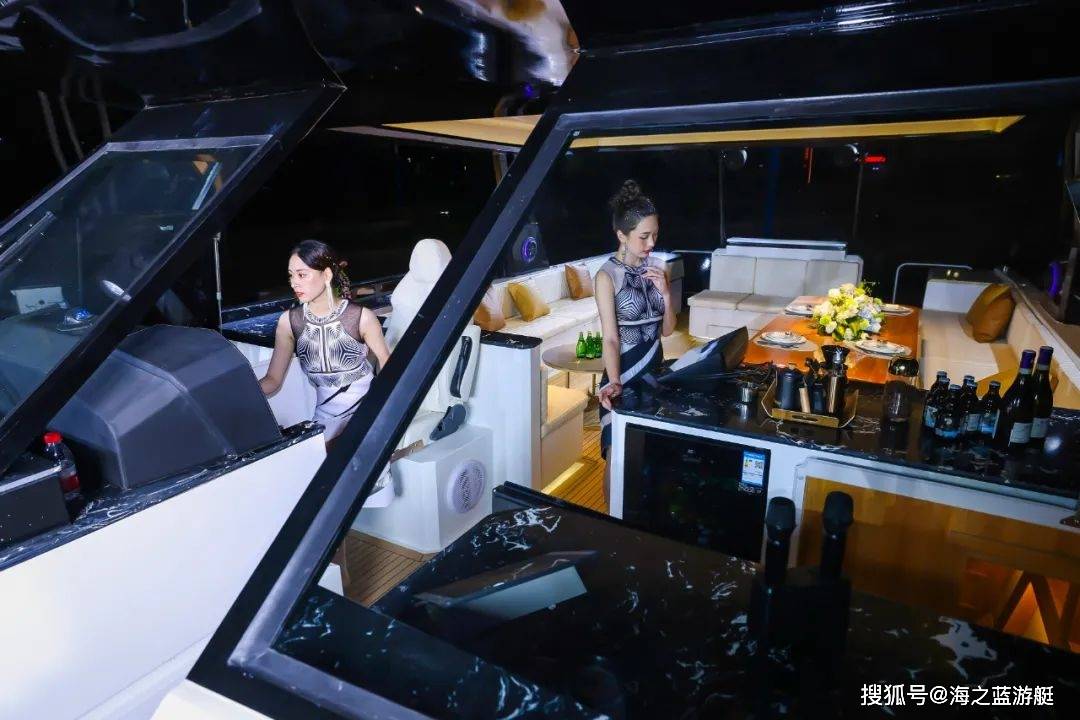 嘉信游艇VV1派对游艇中国首发！