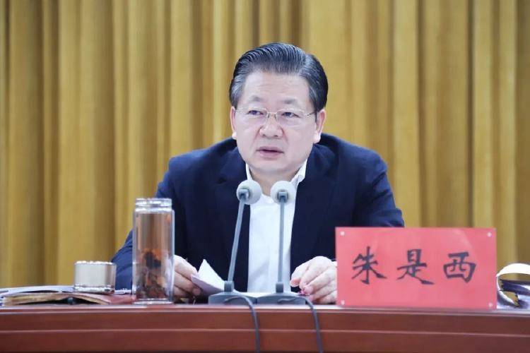 官方首次披露，原市长已被开除党籍！曾是“全国优秀县委书记”
